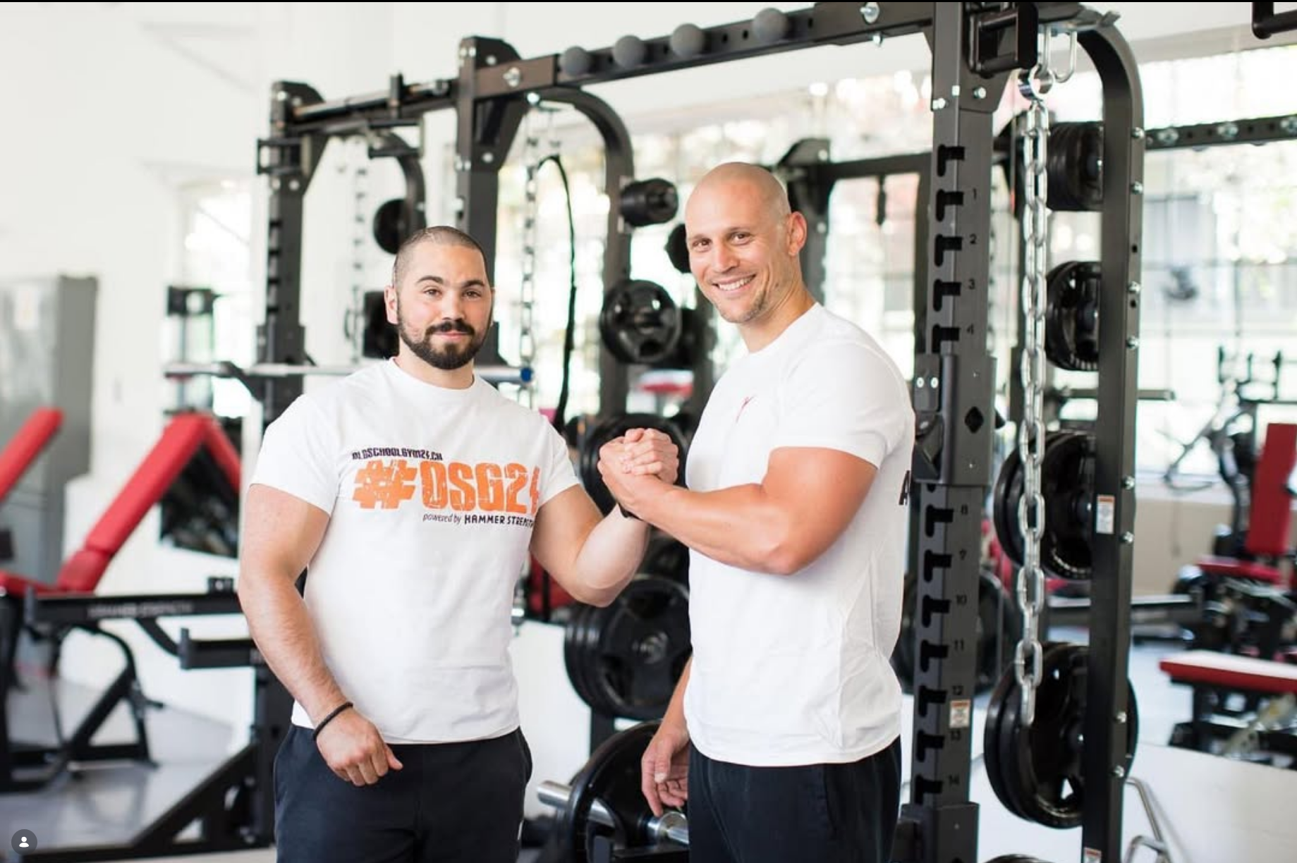 wir möchten uns ganz herzlich bei allen bedanken, die uns in ihren Posts & Storys erwähnen!! wann immer ihr ein Foto habt, das wir reposten dürfen - schickt es uns 😊💪 insbesondere möchten wir uns hier bei @from.sick.to.fit bedanken! habt ihr euch seine Posts schon angeschaut?
seine 3er Serie hat